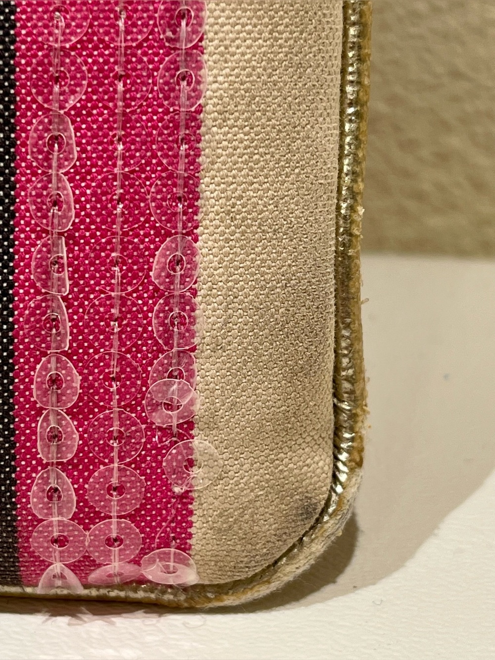 Coach Poppy Sequin Legacy Stripe Ipad Tablet Case REHAB - Picture 13 of 14